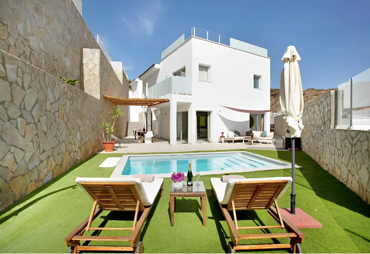 Dream Villa With Heated Pool, Rooftop & Ocean Views Mogan 0*,