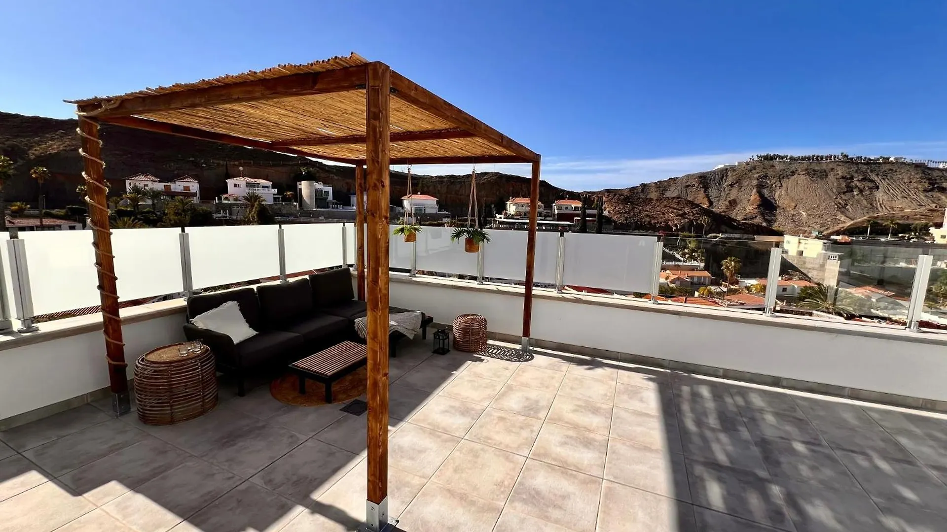 Dream Villa With Heated Pool, Rooftop & Ocean Views Mogan Spain